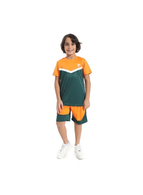 طقم  رياضي اولادي مكون من قطعتين  تيشرت نصف كم  وشورت