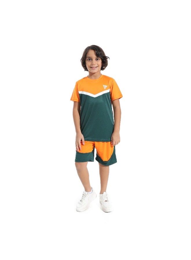 سيزار طقم  رياضي اولادي مكون من قطعتين  تيشرت نصف كم  وشورت - Image 1