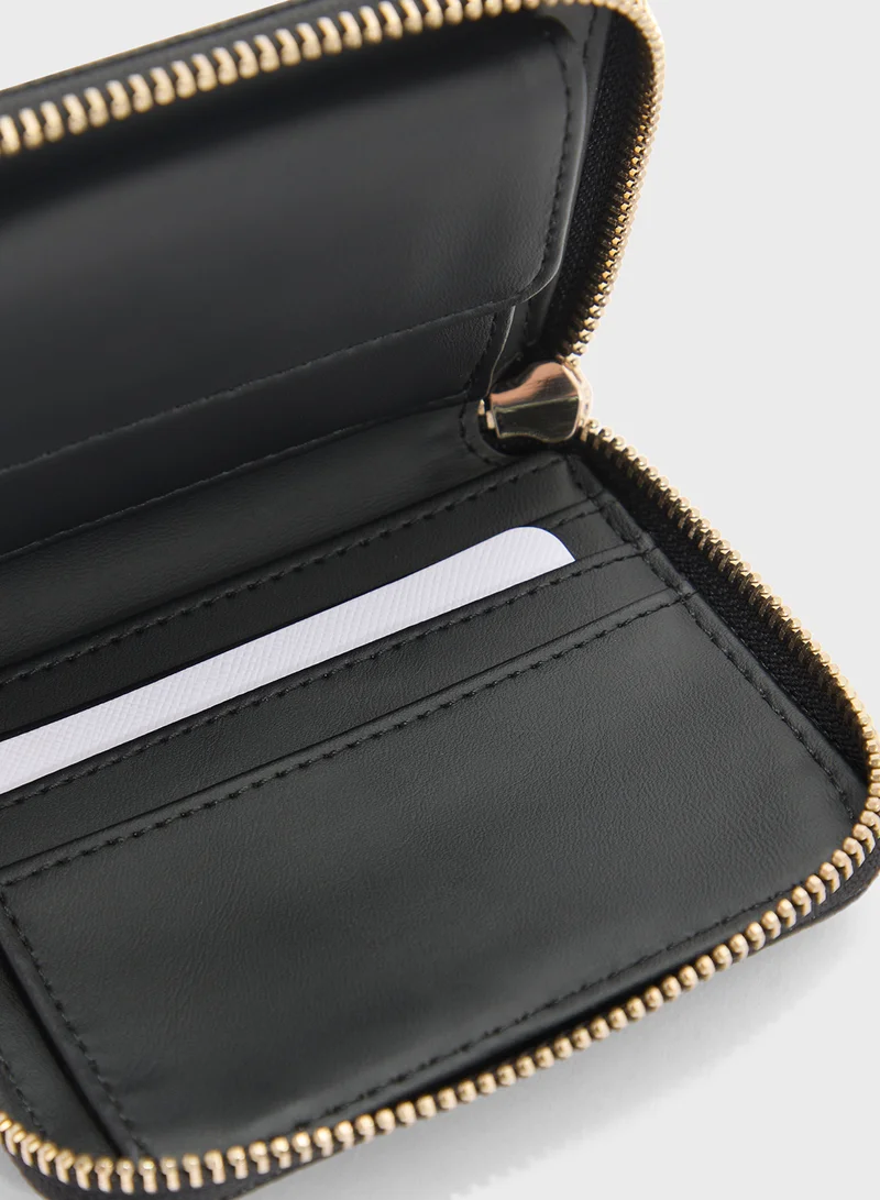 جس Logo Small Wallet