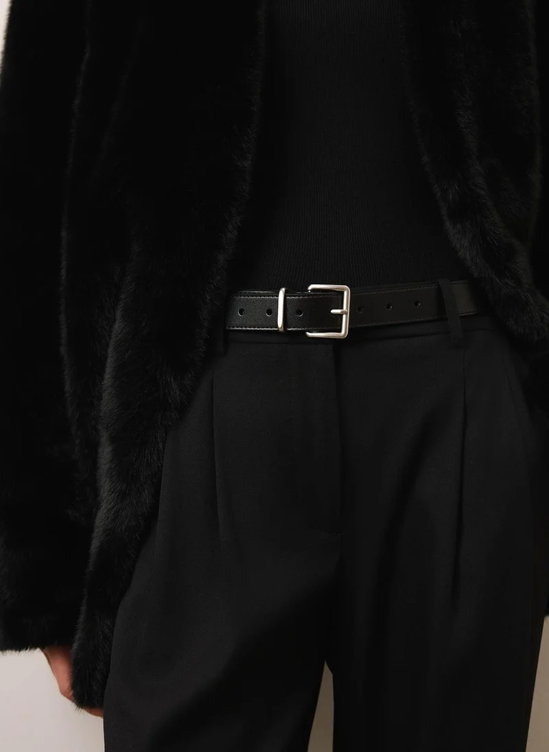 Lichi Leather belt with square buckle