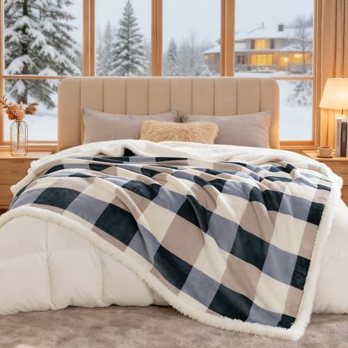 PU MEI Sherpa Throw Blanket for Couch Sofa 50“*60”-Fuzzy Soft Cozy Fleece Thick Warm Blanket for Winter, Soft Throws Plush Fluffy Lattice Flannel Blankets (Grey-Soft Blue) - Image 2