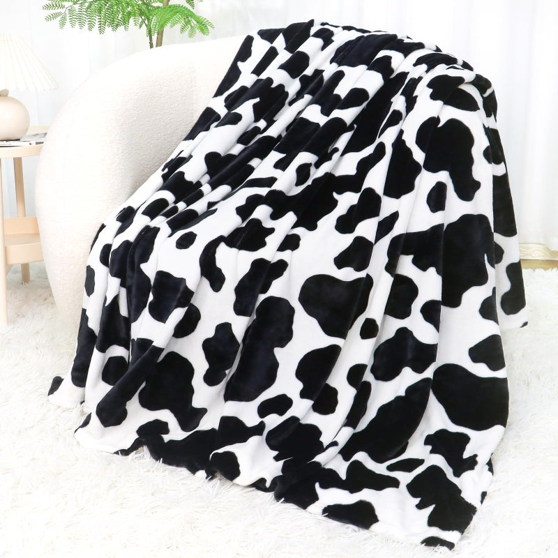 Soft Black and White Blanket Throw Cow Print Gifts Stuff 50x60inch Lightweight Cozy Fuzzy Fleece Blanket for Women Men Teenage Girls Boys Bed Couch