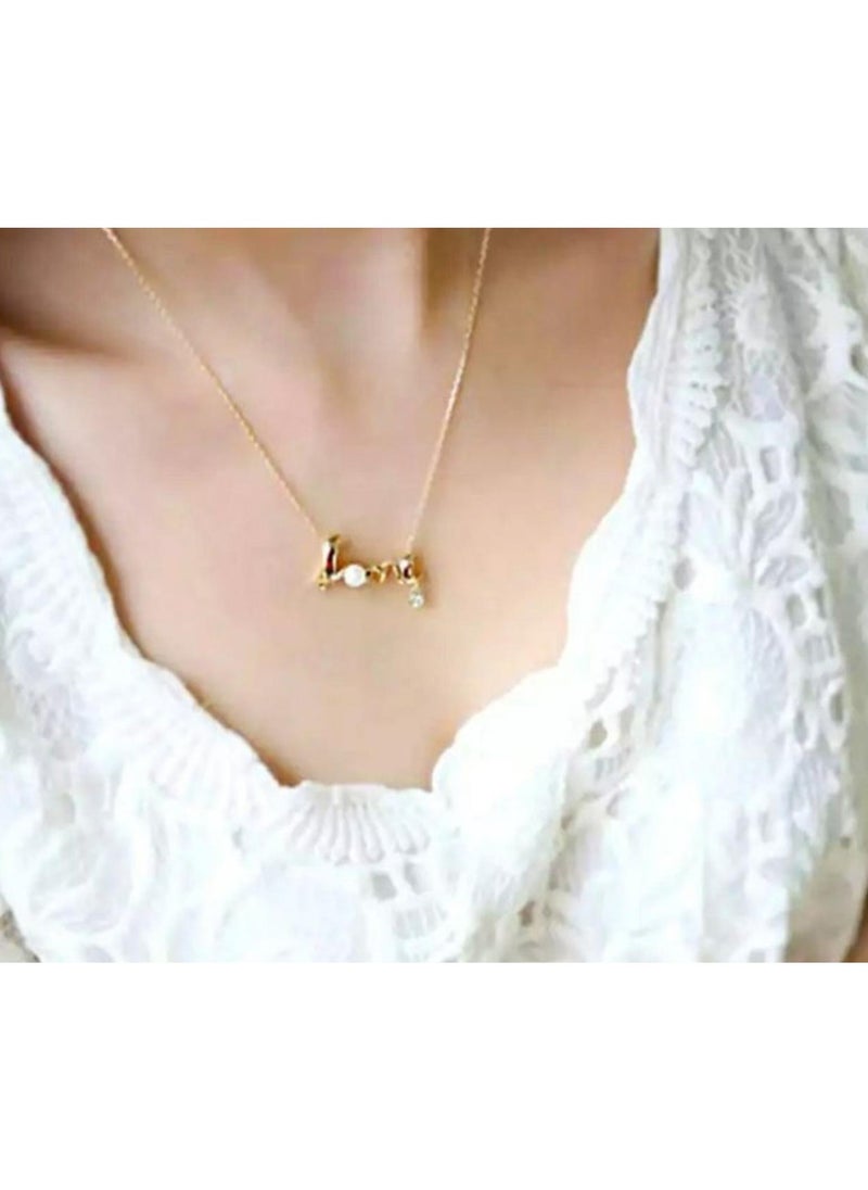 Simple and elegant gold necklace with a beautiful white stone - pzsku/ZE5D7B3A668D0D936BF00Z/45/_/1728071168/241d86ca-e4a3-4abe-aed8-fe990581a8db