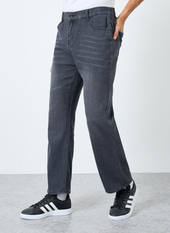 ستايلي جينز ستايلي بقصة بوت كت بخصر متوسط وتأثير باهت - Image 1