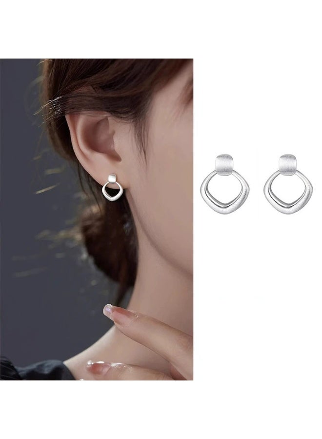 Goolsky New Arrival Geometric Rhombus Stud Earrings for Women Viral Niche Versatile Mini Fashion Light Luxury High-End Statement Earrings - Image 1