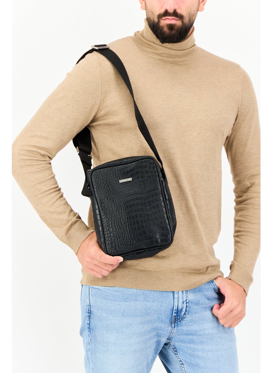 CERRUTI 1881 Men Brand Logo Cross Body Bag, Black  - Image 2