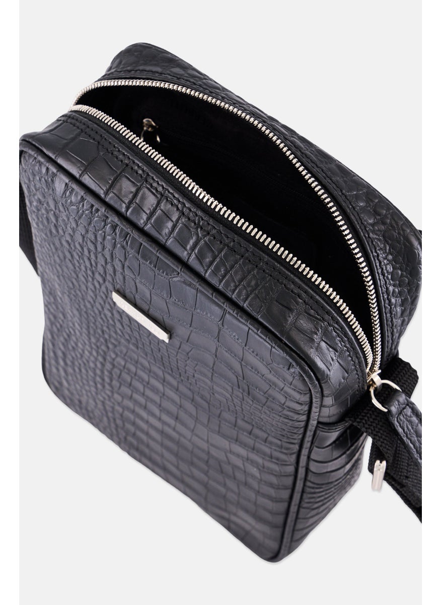 CERRUTI 1881 Men Brand Logo Cross Body Bag, Black  - Image 4