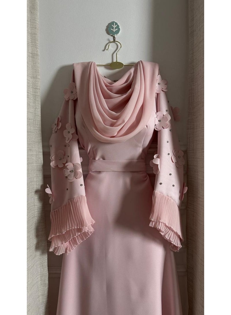 Cutie Women's Pink Evening Dress with Floral Appliqué Sleeves & Pleated Cuffs - Image 2