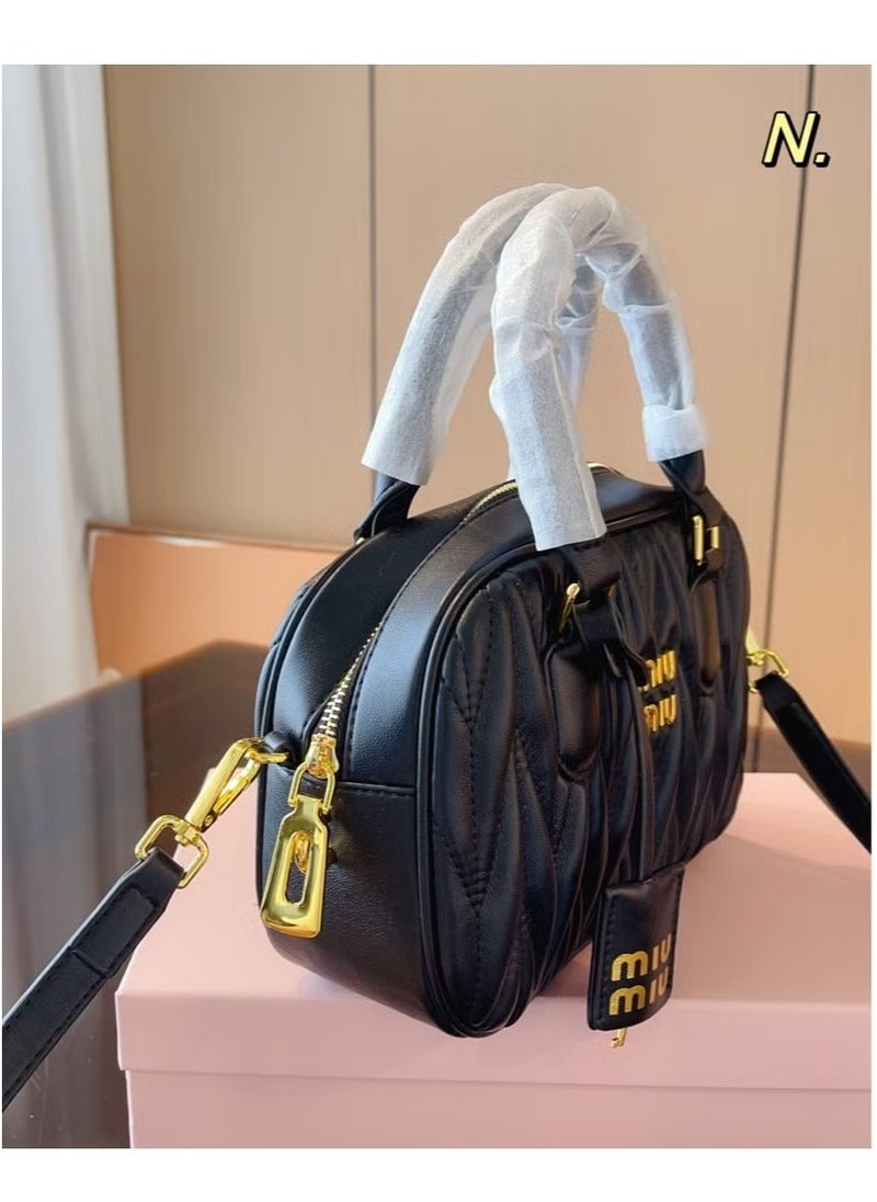 Miu Miu Pleated Cross-body Shoulder Bag Handbag 19*13*6cm  - Image 3