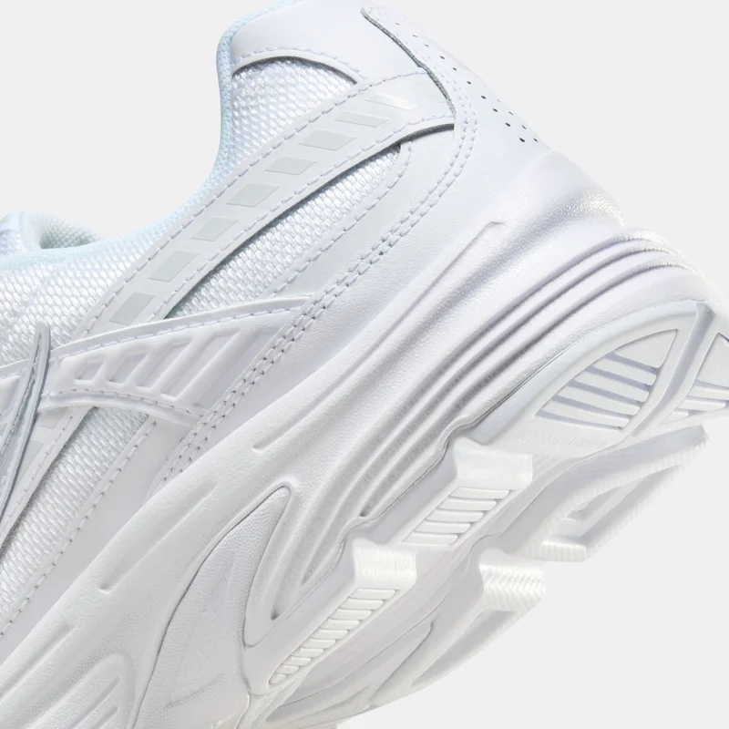 Nike Women's Initiator Shoes