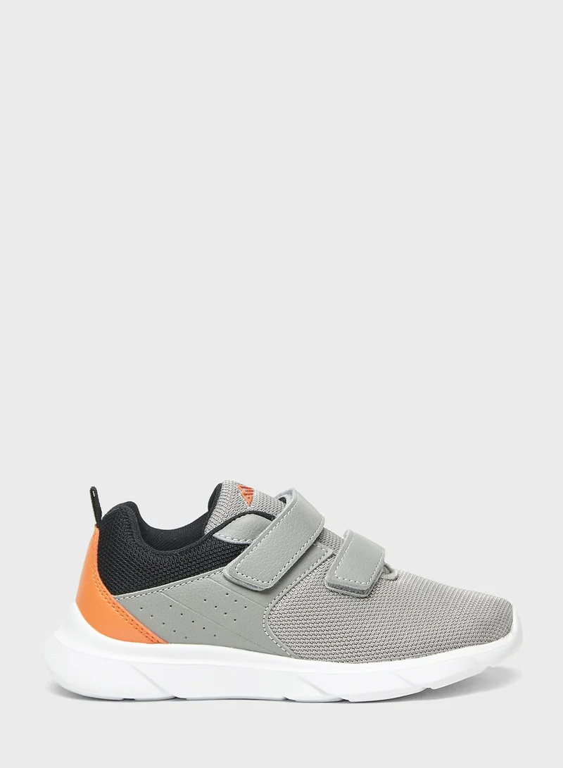 Oaklan by Shoexpress Kids Velcro Low Top Sneakers