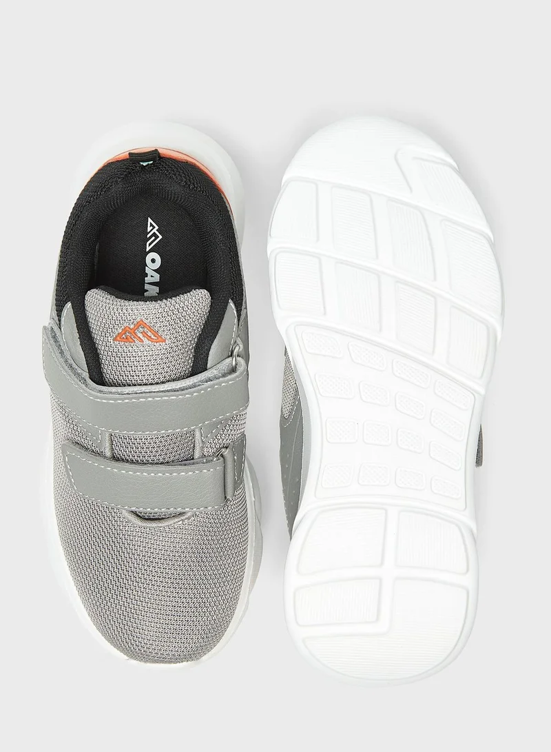 Oaklan by Shoexpress Kids Velcro Low Top Sneakers