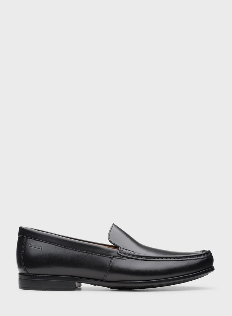 clarks Claude Plain Slip On