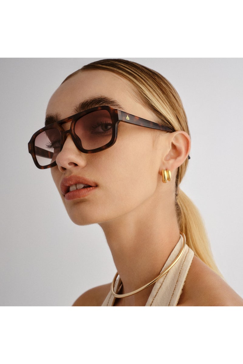 AIRE AQUARIUS Sunglasses for Men & Women – Lightweight Comfortable Frame, Classic Fashion Design for Outdoor, Travel & Daily Wear – Durable & Trendy Eyewear for All Face Shapes - Image 5