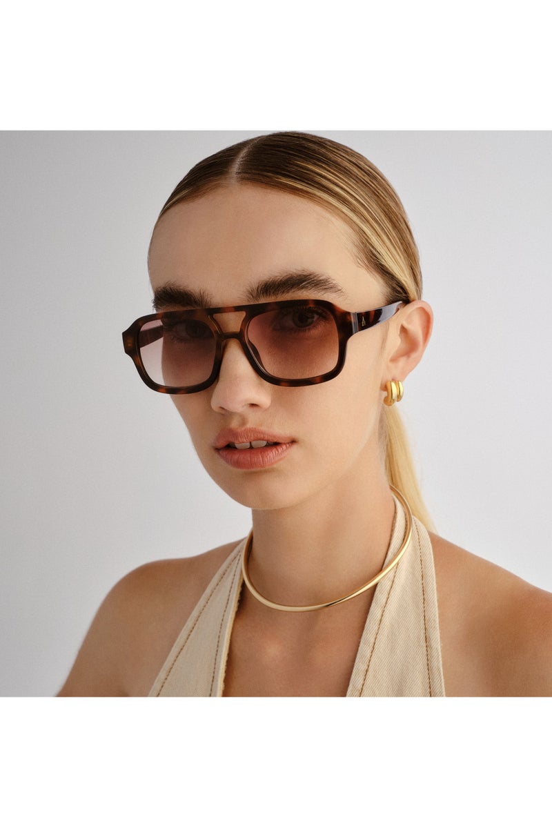 AIRE AQUARIUS Sunglasses for Men & Women – Lightweight Comfortable Frame, Classic Fashion Design for Outdoor, Travel & Daily Wear – Durable & Trendy Eyewear for All Face Shapes - Image 4