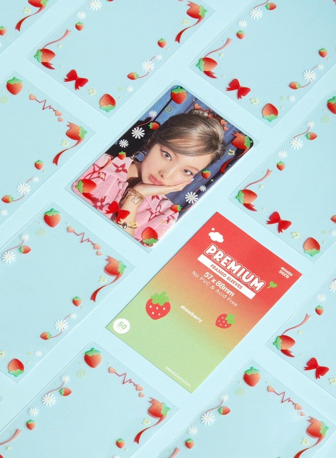 MANDU DECO غلاف Mandu Deco Strawberry Frame Sleeve، واقي بطاقات من البولي بروبيلين لبطاقات صور ألبومات الكيبوب، خالٍ من مادة PVC والأحماض، 50 غلافًا في العبوة (57 × 88 مم). - Image 3