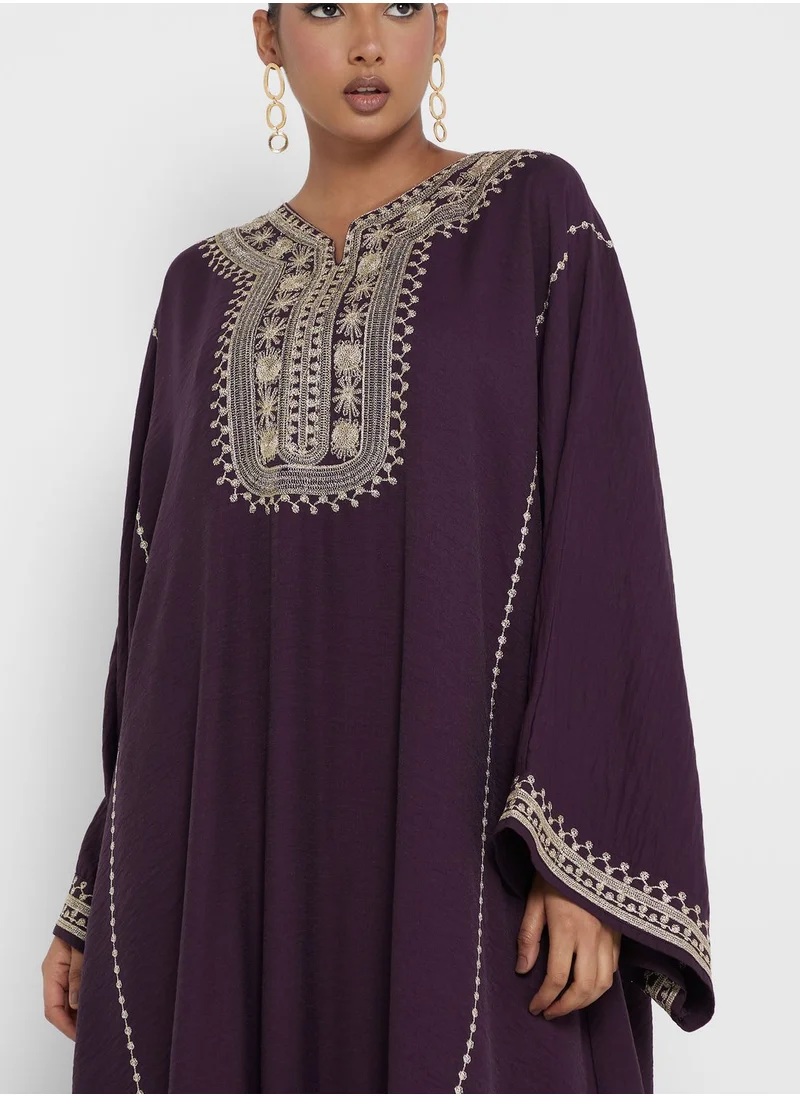 hayas closet Embroidered Belted Jalabiya