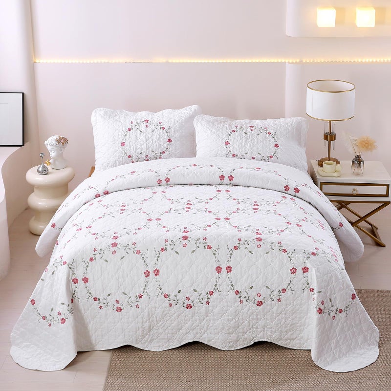 vctops 3-Piece Elegant Floral Embroidered Bedspread Coverlet Set 100% Cotton Reversible Patchwork 1 Quilt and 2 Pillow Shams Full/Queen, White - Image 2