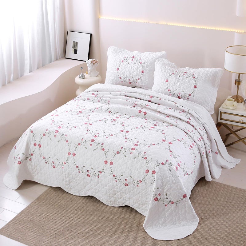 vctops 3-Piece Elegant Floral Embroidered Bedspread Coverlet Set 100% Cotton Reversible Patchwork 1 Quilt and 2 Pillow Shams Full/Queen, White - Image 3