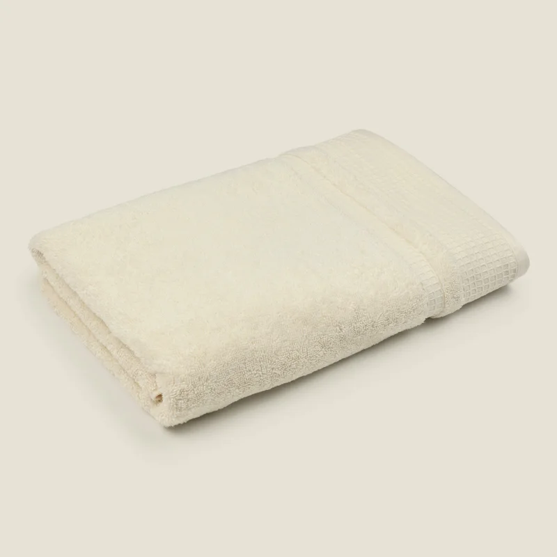 يسكن PREMIUM 600 GSM COTTON BAMBOO BLEND TOWELS
