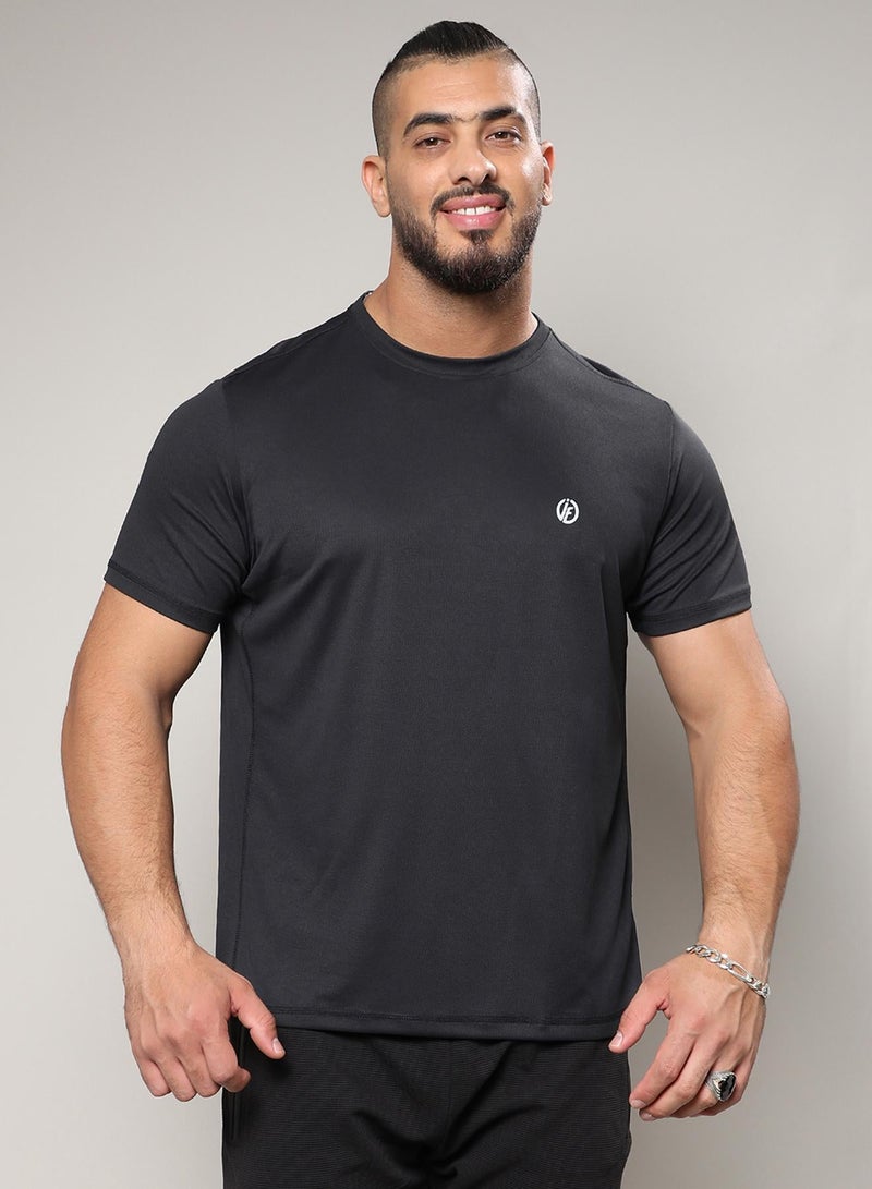 Instafab Plus Men's Solid Black Regular Fit Activewear T-Shirt - Image 1