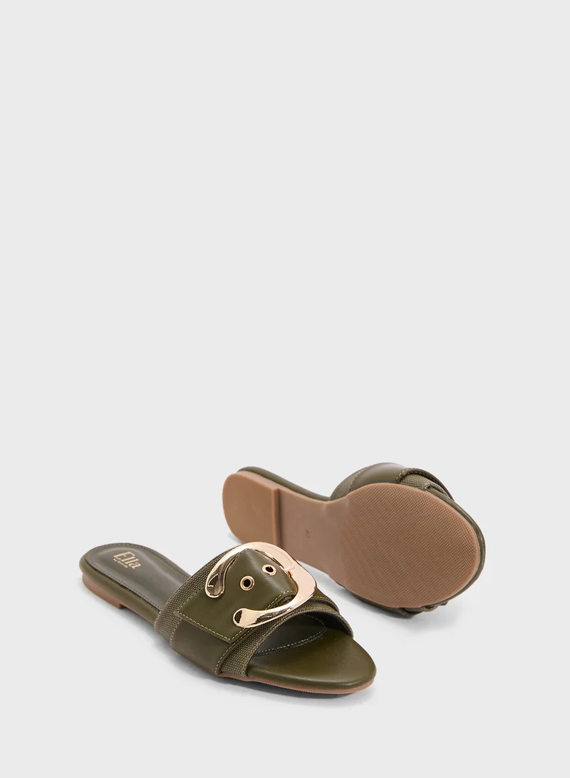 ELLA Flat Sandal With Buckle