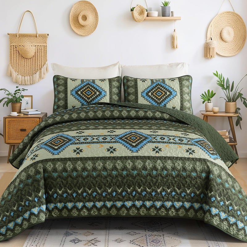 Dintszyayue Queen Size Boho Quilt Set,3 Pieces Aztec Texture Bedspread Green Coverlet Set Soft Lightweight Western Bed Cover for All Season Geometric Bedding with 2 Pillowcases(Green,96"x90") - Image 1