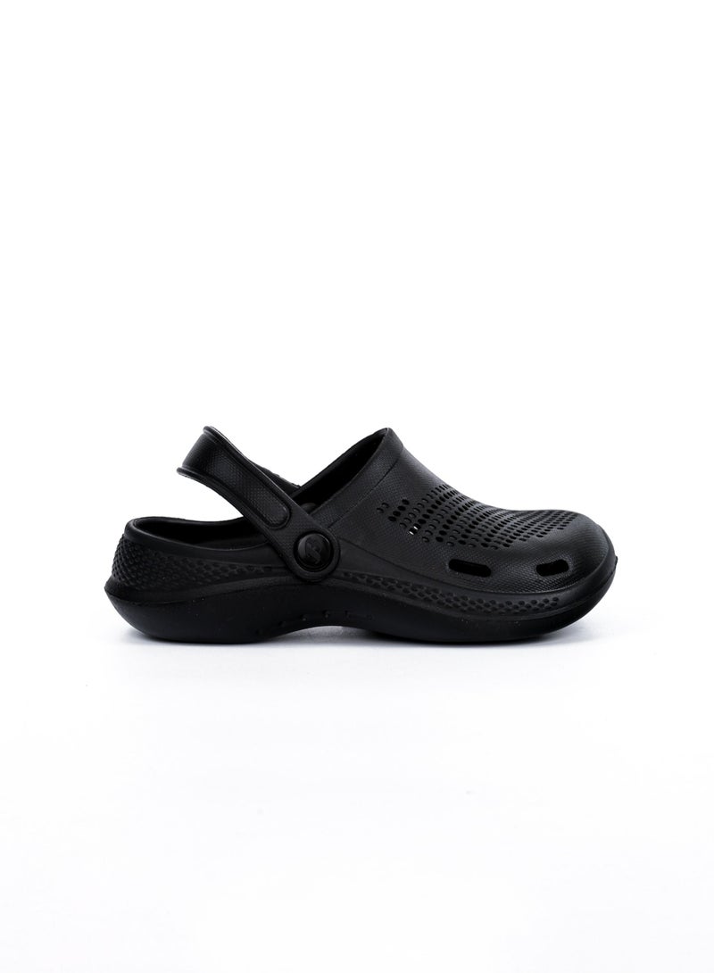 Bata Casual Textured Junior Clogs - Image 1