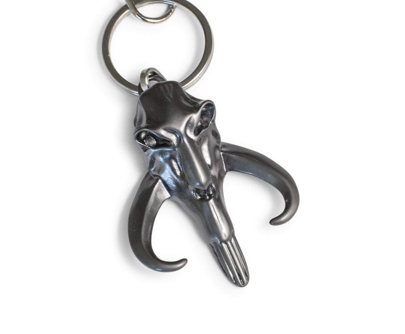 Star Wars Mandalorian Mythosaur Logo Car & Backpack Keychain Ring - Awesome & Heavy Duty 3D Flat Back Metal Key Holder Organizer - Cool Collectible Novelty Accessories for Men, Women & Millenials - Image 4