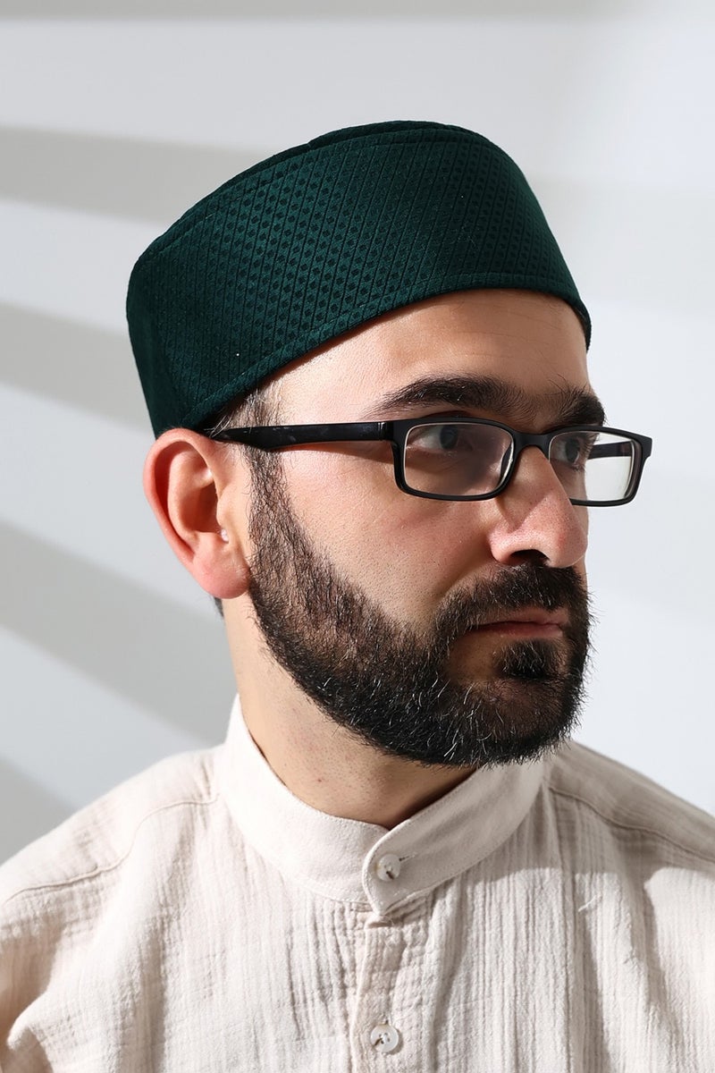 İhvan Ikhwan Green Honeycomb Checkered Velvet Molded Prayer Cap  - Image 2