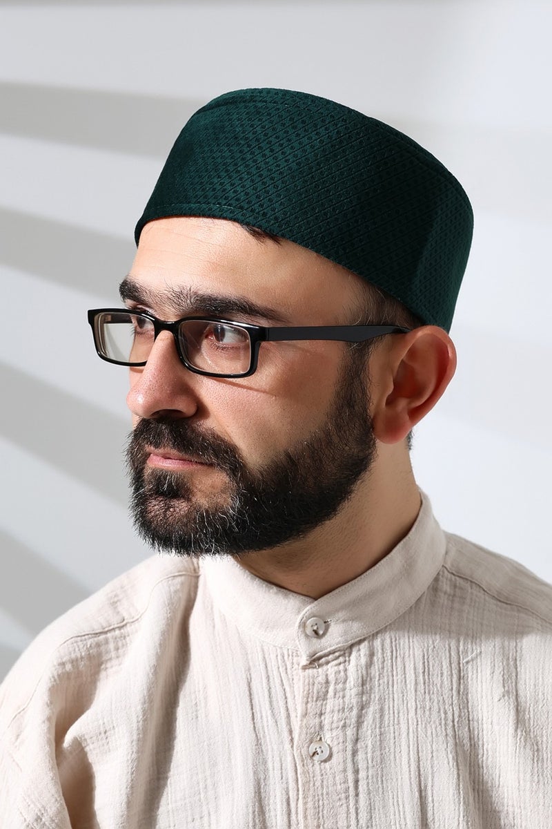 İhvan Ikhwan Green Honeycomb Checkered Velvet Molded Prayer Cap  - Image 1
