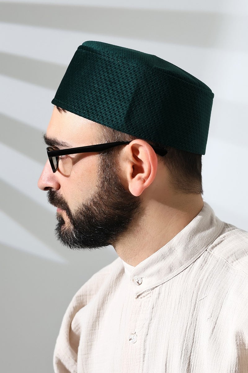 İhvan Ikhwan Green Honeycomb Checkered Velvet Molded Prayer Cap  - Image 4