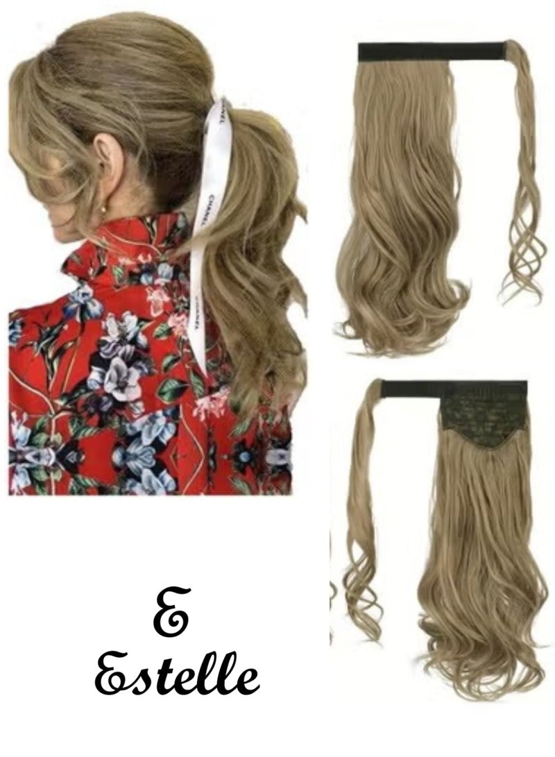 إستيل وصلة ذيل حصان مجعد 22 بوصة مقاومة للحرارة الاصطناعية الطبيعية المتموجة التفاف حول ذيل حصان وصلات شعر للنساء الرماد البني مجعد - Image 1