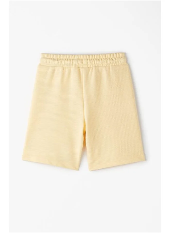 جون June Boy Textured Short Yellow