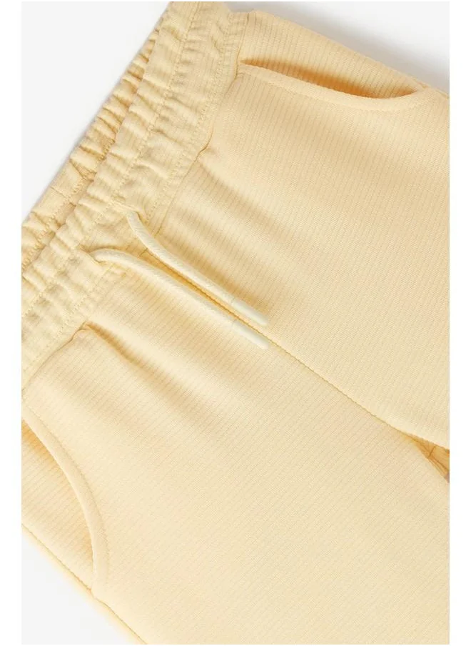 جون June Boy's Textured Shorts