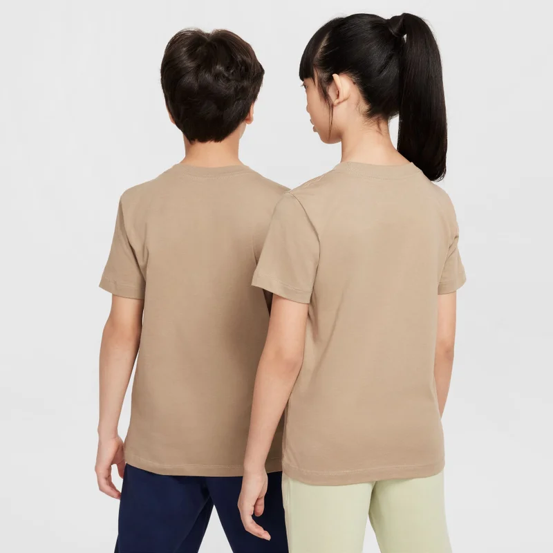 Nike Kids' Sportswear T-Shirt (Older Kids)