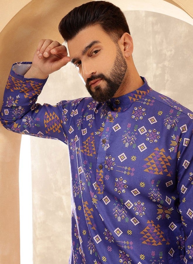 Sojanya Ethnic Motifs Printed Band Collar Kurta for Men - Image 2