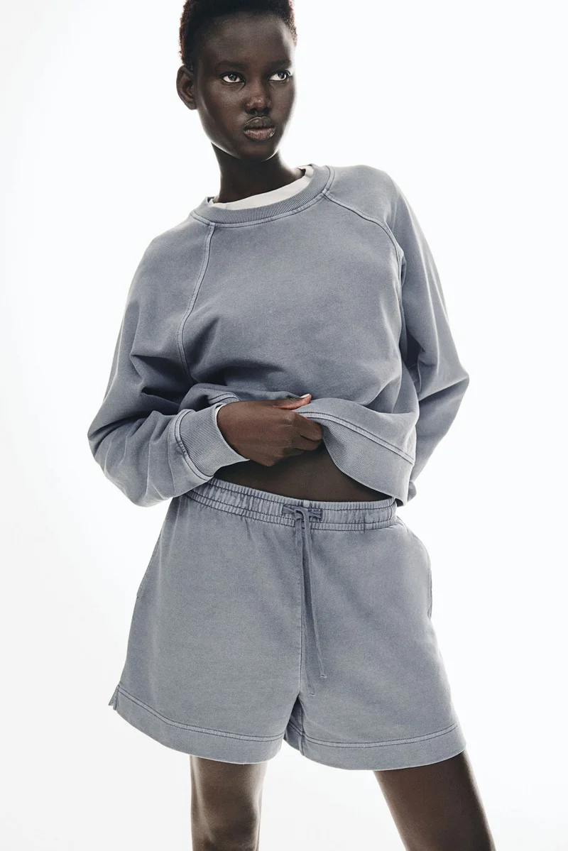 اتش اند ام Washed cotton sweatshorts