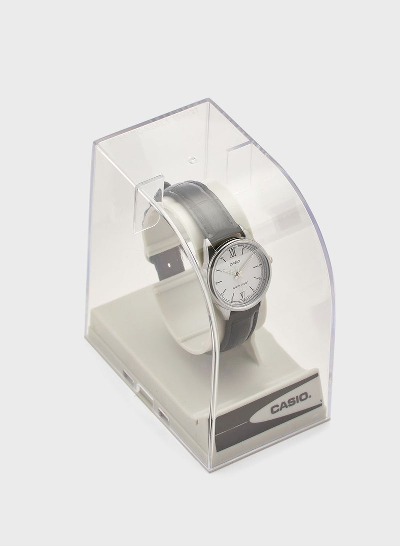 كاسيو ساعة يد بعقارب وسوار من الجلد - Image 4