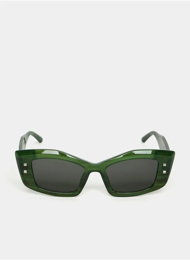 Styli Side Button Detail Sunglasses