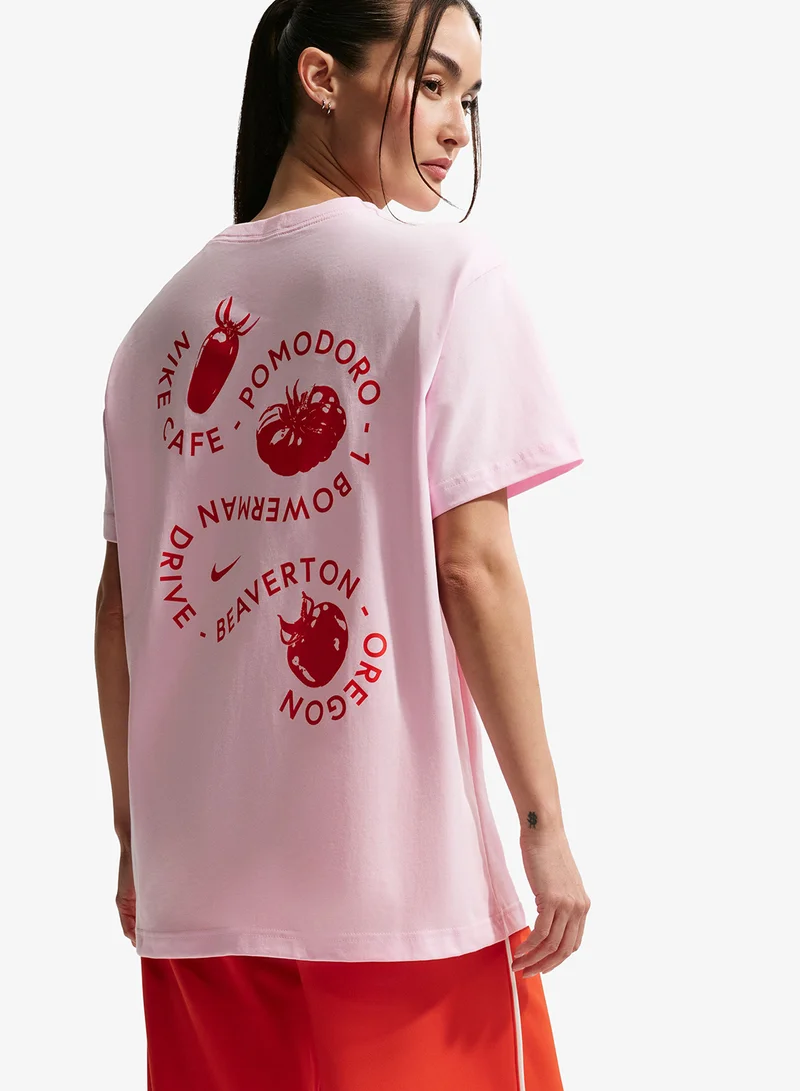 Nike PINK FOAM Nsw Classic Boyfriend Café Tomato T-Shirt for Women | Best Price UAE