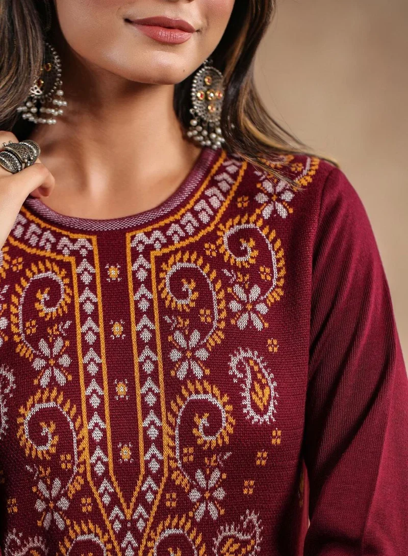 آي شين تونيك نسائي مستقيم بياقة مستديرة من مزيج البوليستر بلون النبيذي مزين