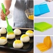 Sakoraware Silicone Spatula with Oil Brush Set of 2 Large 28cm | Non-Stick | Heat Resistant for Kitchen Cooking | | Cookware | Baking | Mixing | Dishwasher Safe | BPA-Free - Image 2