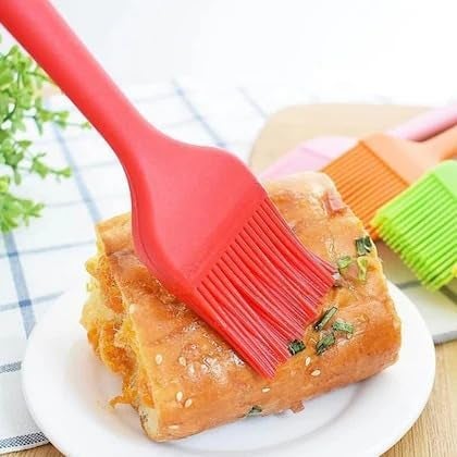 Sakoraware Silicone Spatula with Oil Brush Set of 2 Large 28cm | Non-Stick | Heat Resistant for Kitchen Cooking | | Cookware | Baking | Mixing | Dishwasher Safe | BPA-Free - Image 4