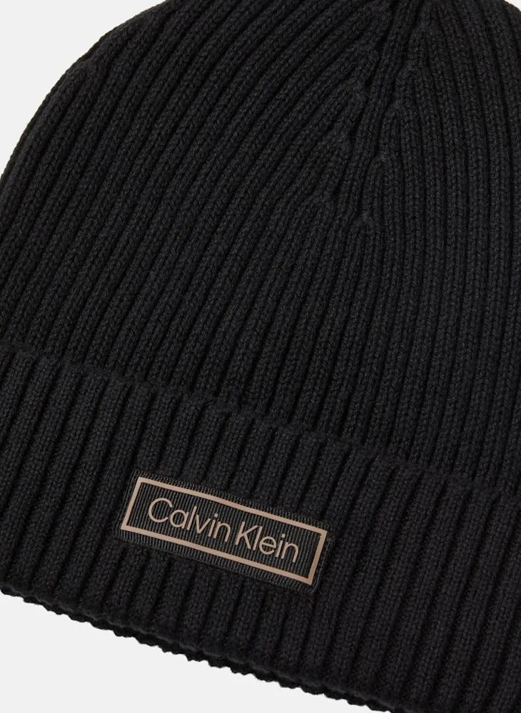 CALVIN KLEIN PATCH CHUNKY RIB COTTON BEANIE