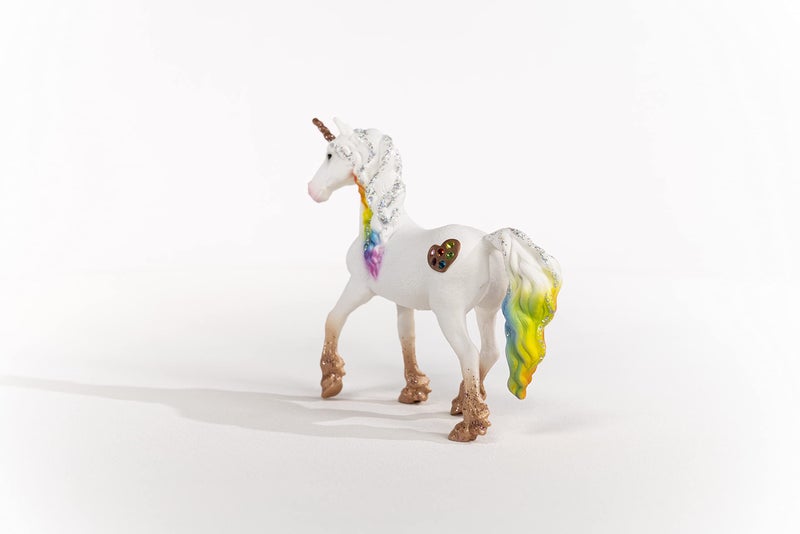 Schleich bayala Mythical Rainbow Love Unicorn Mare Figurine - Featuring Glittery Decorated Details and with Shiny Spiral Horn, Imaginative Fun and Durable Toy for Girls and Boys, Gift for Kids Ages 5+ - Image 4