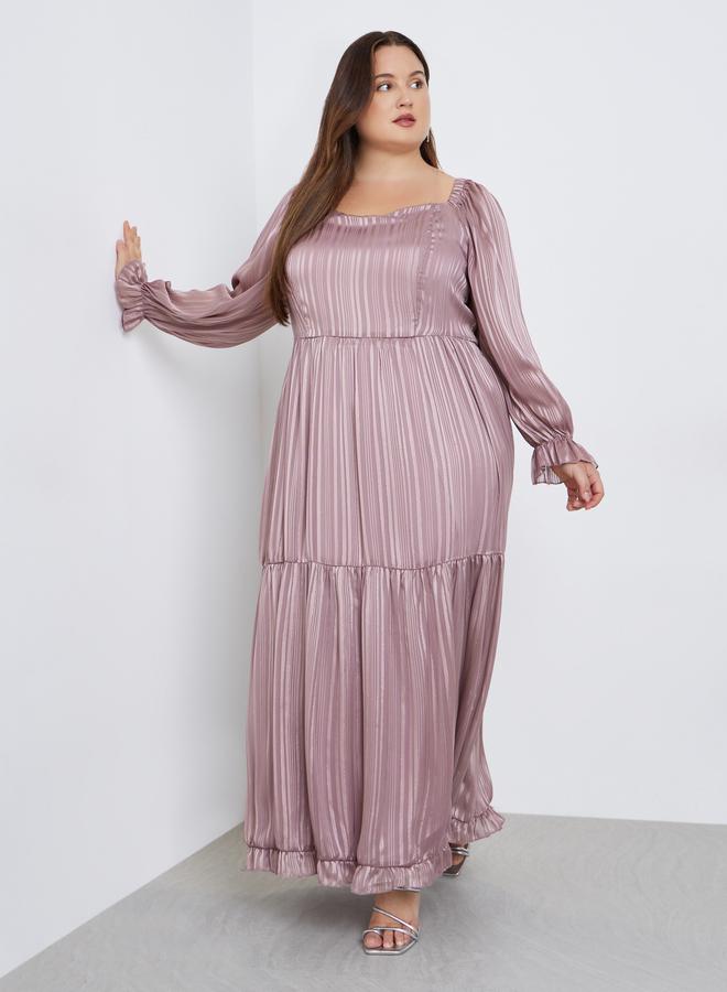 ستايلي فستان طويل بمقاس كبير وتفاصيل لوريكس - Image 2