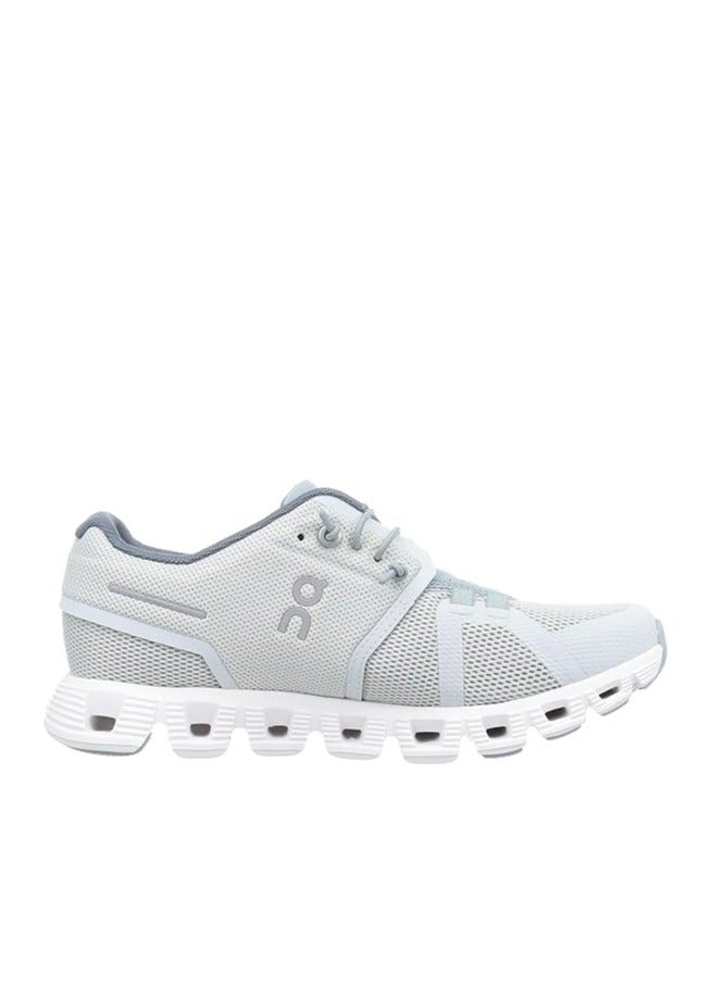ON ON Women's Cloud 5 Sneakers, Grey, White  - Image 4