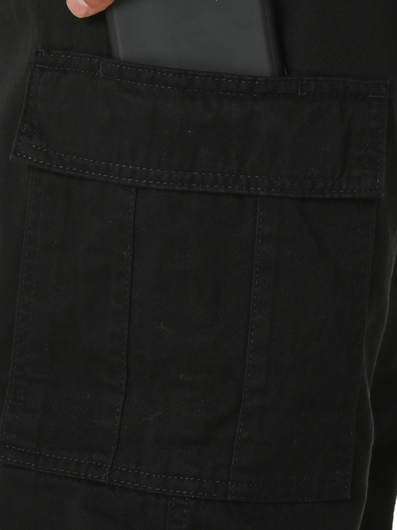 Wrangler Authentics بنطال كارغو مريح من قماش تويل، أسود تويل، 33W x 30L - Image 3