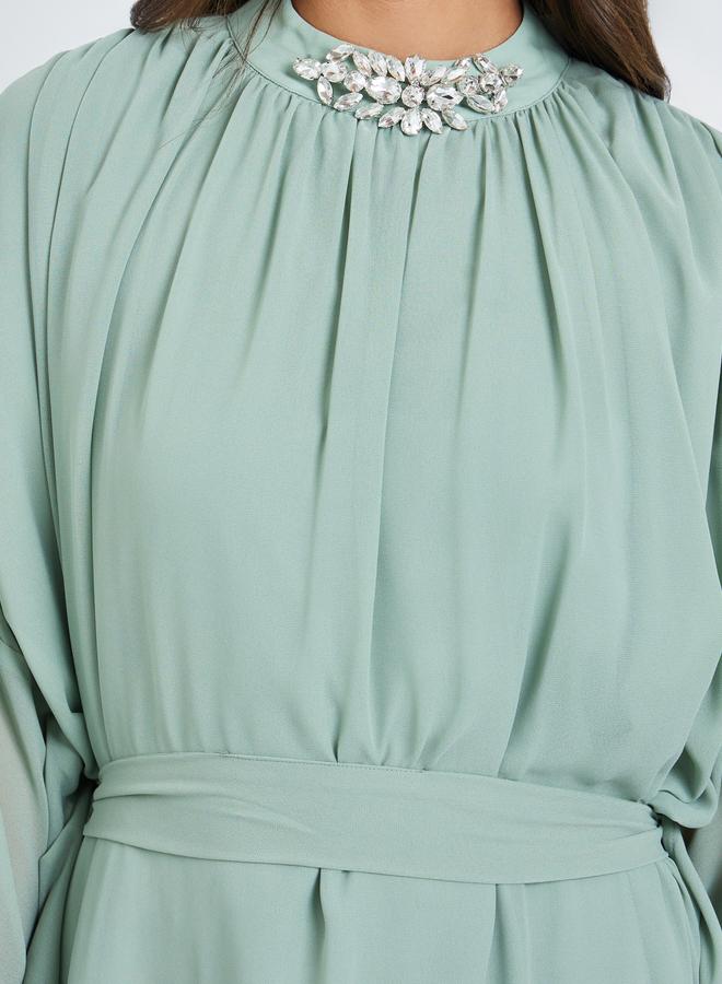 Styli Green Embellished Cape Sleeves Maxi Kaftan Dress - Image 4